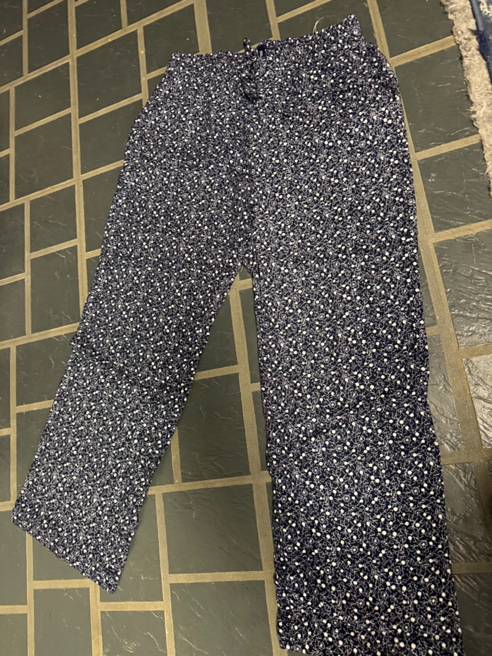GAP Navy and White Floral Elastic Waist Pants